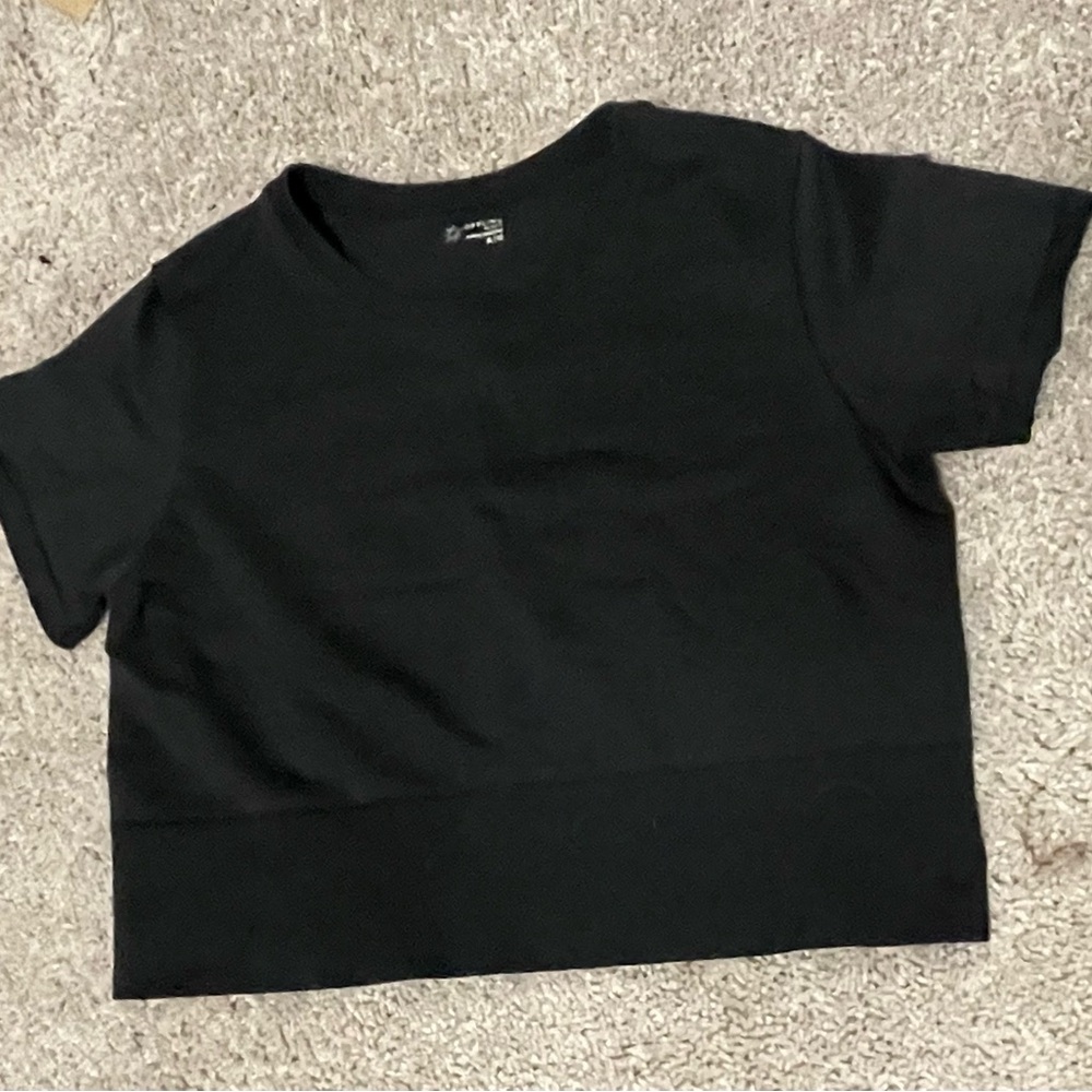 OFFLINE by Aerie Black athletic crop top